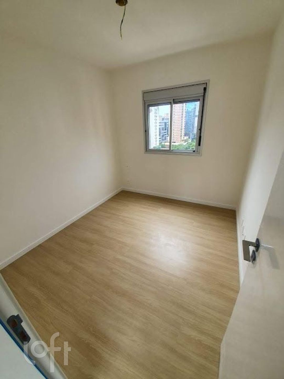 Apartamento à venda com 4 quartos, 182m² - Foto 17