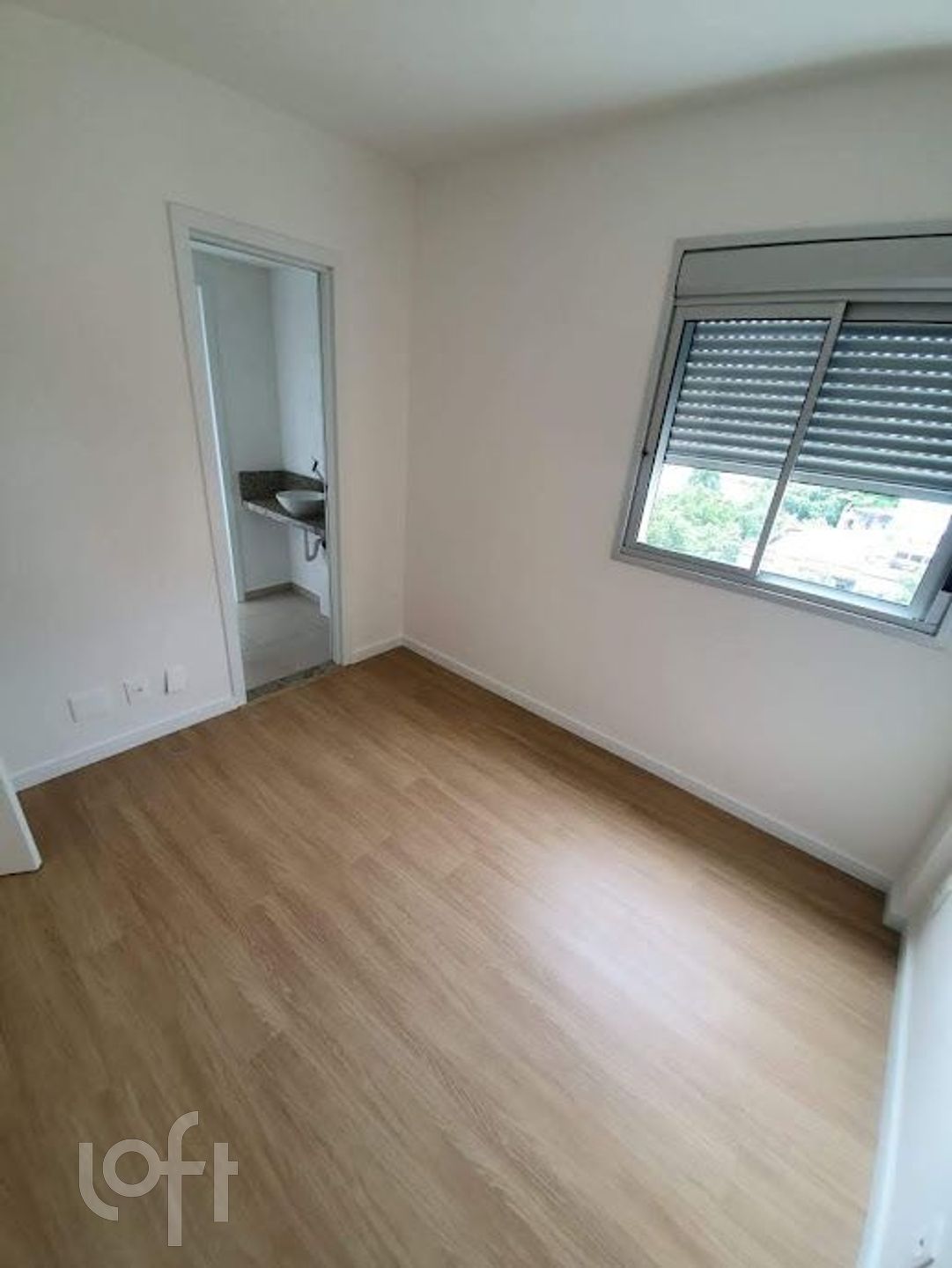 Apartamento à venda com 4 quartos, 182m² - Foto 14