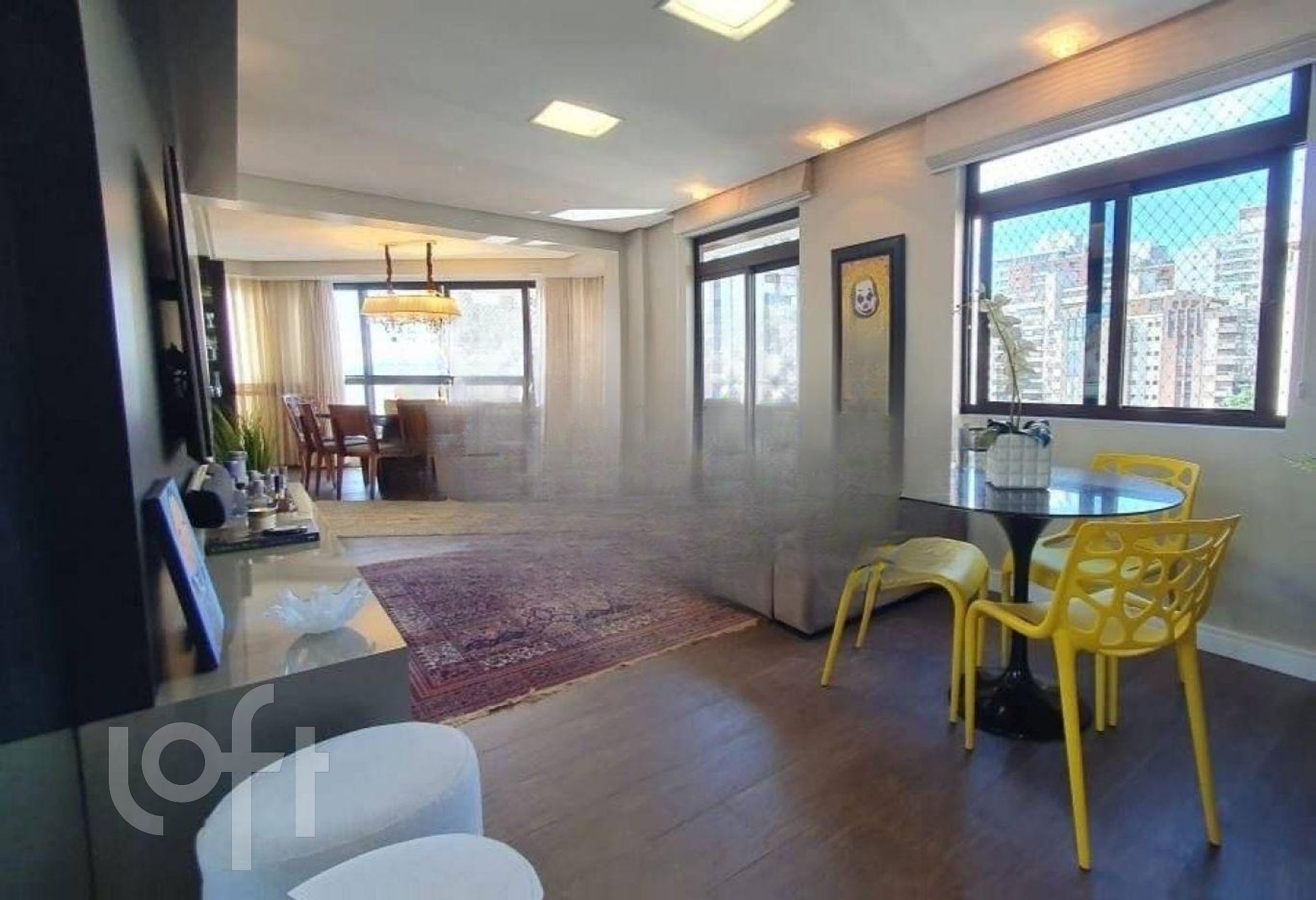 Apartamentos com 162m², 3 quartos, 1 suíte, 2 garagens, no bairro Agronômica em Florianópolis