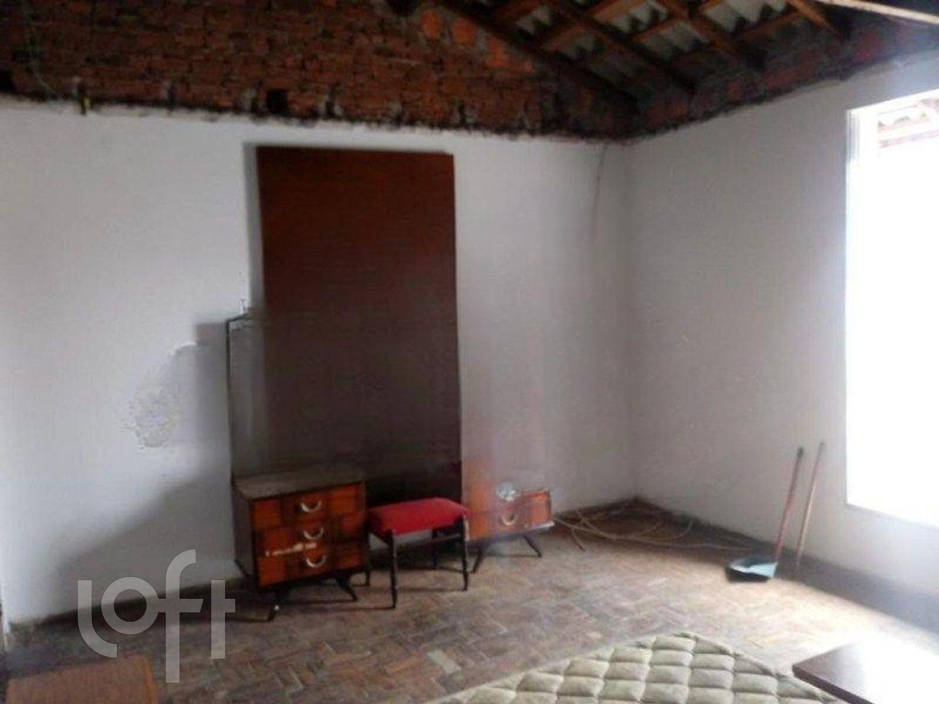 Casa à venda com 2 quartos, 110m² - Foto 6