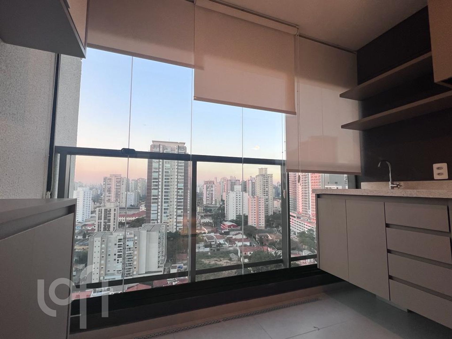 Apartamento à venda com 2 quartos, 62m² - Foto 6