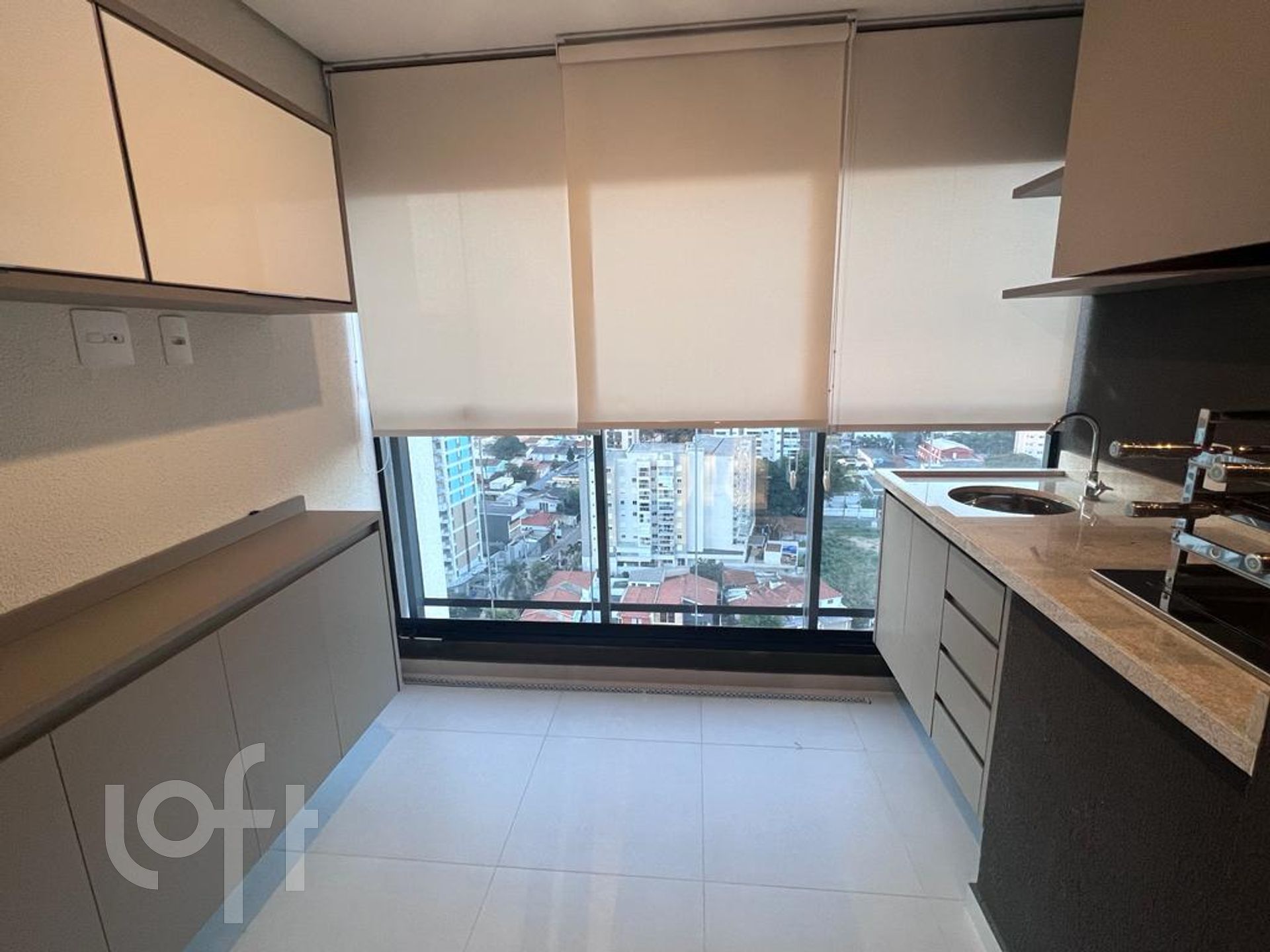 Apartamento à venda com 2 quartos, 62m² - Foto 5