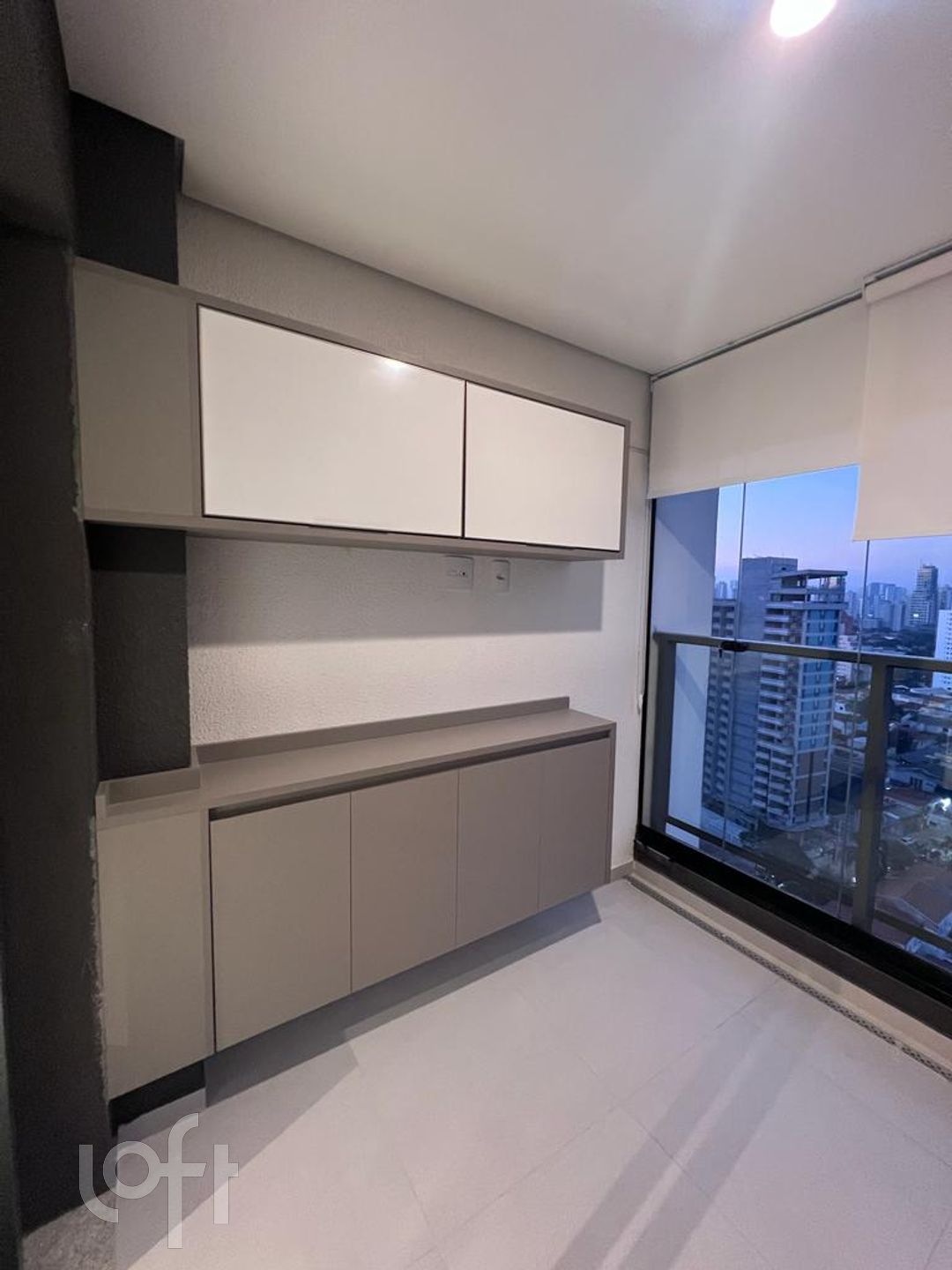 Apartamento à venda com 2 quartos, 62m² - Foto 4