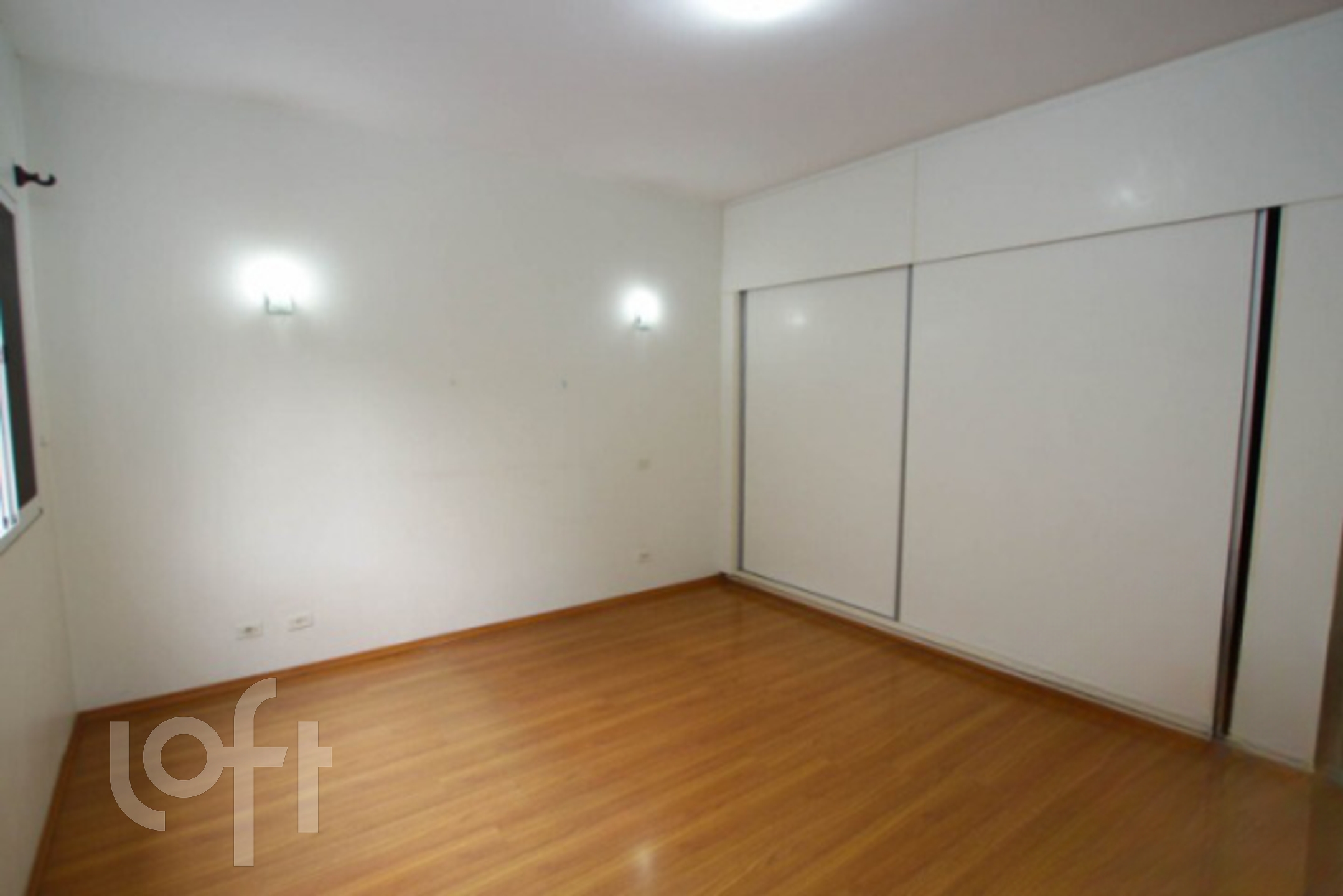 Casa à venda com 3 quartos, 188m² - Foto 9