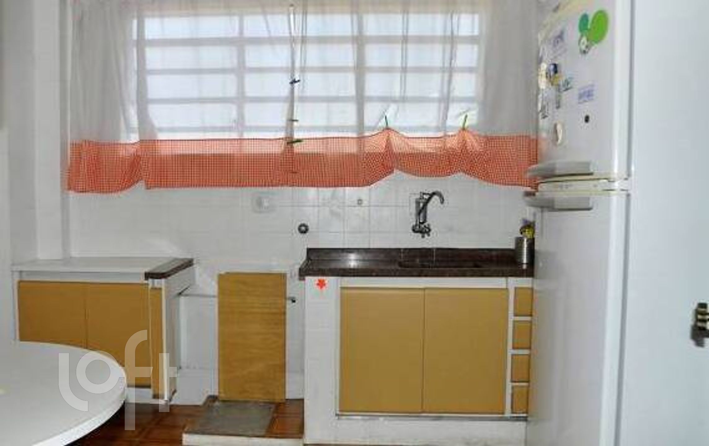 Apartamento à venda com 3 quartos, 136m² - Foto 3