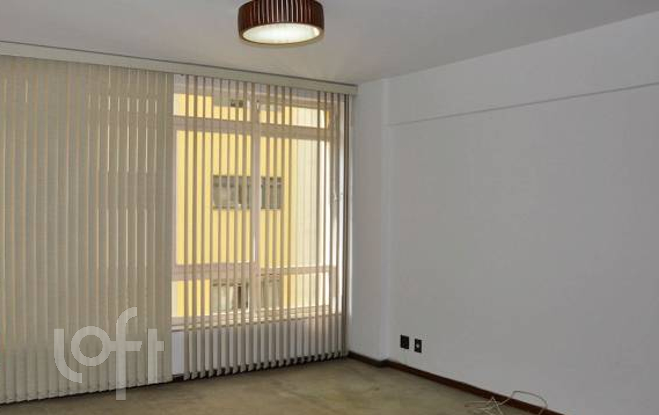 Apartamento à venda com 3 quartos, 136m² - Foto 1