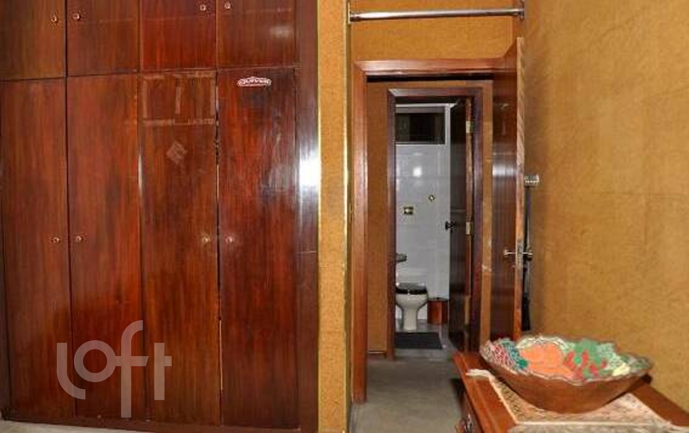 Apartamento à venda com 3 quartos, 136m² - Foto 4