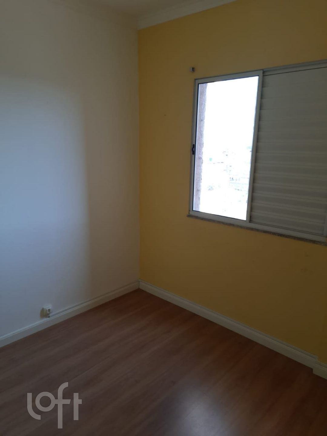 Apartamento à venda com 3 quartos, 70m² - Foto 4