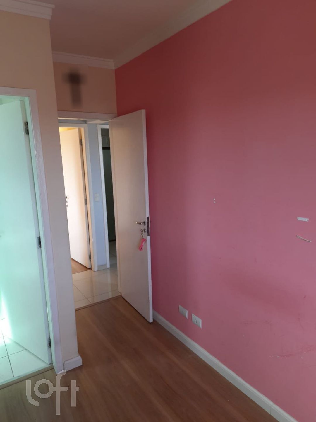 Apartamento à venda com 3 quartos, 70m² - Foto 2