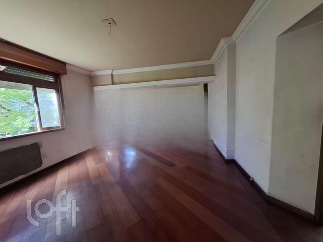 Apartamento com 183m², 4 dormitórios, 1 suíte, 1 vaga, Bom Fim em Porto Alegre