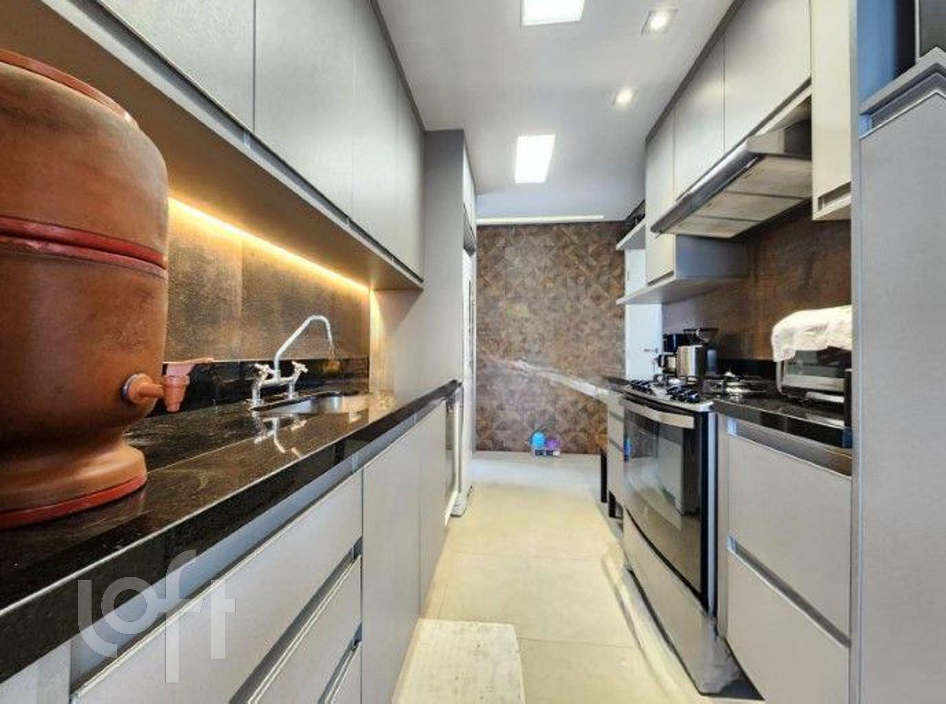 Apartamento à venda com 3 quartos, 109m² - Foto 6