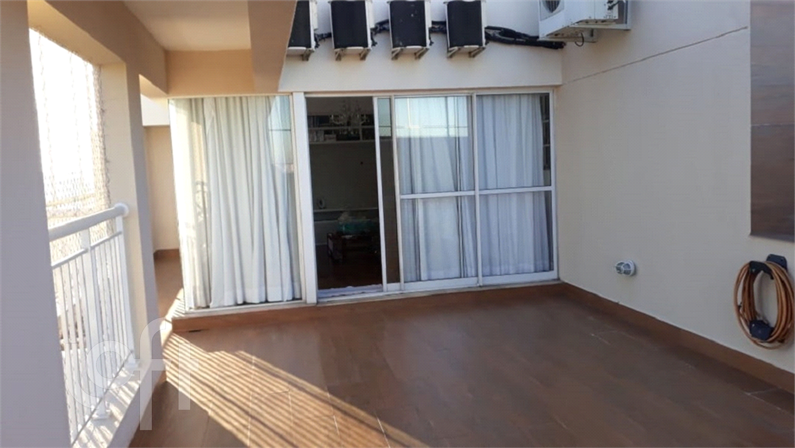 Apartamento à venda com 4 quartos, 261m² - Foto 6