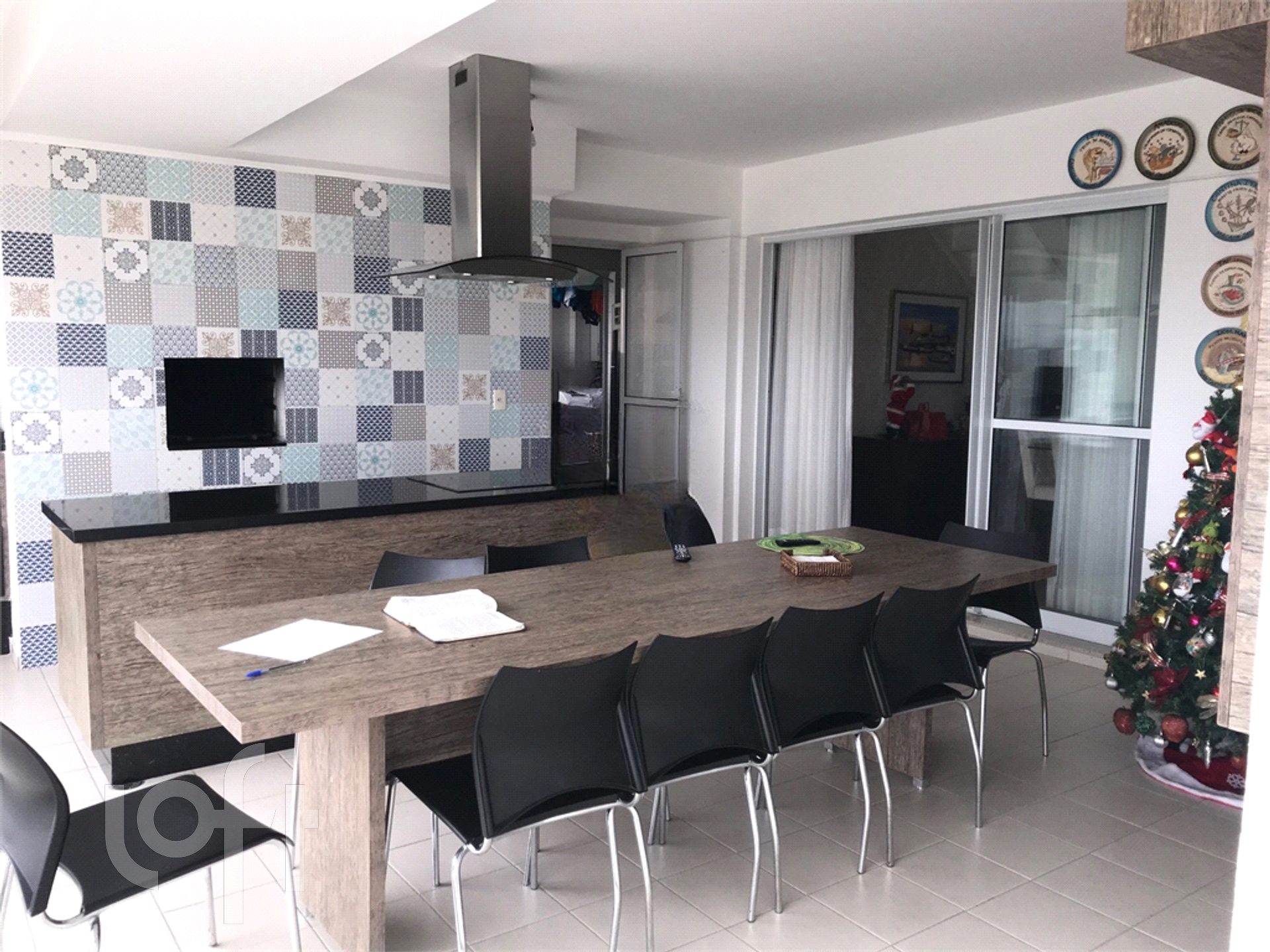 Apartamento à venda com 4 quartos, 261m² - Foto 9