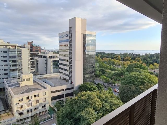 Apartamento com 55m², 1 dormitório, 1 suíte, 1 vaga, Menino Deus em Porto Alegre