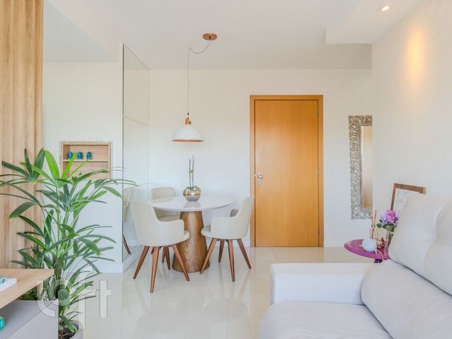 Apartamento com 38m², 1 dormitório, 1 vaga, Menino Deus em Porto Alegre