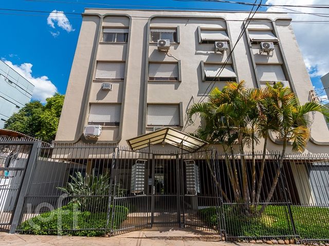 Apartamento com 74m², 2 dormitórios, 1 vaga, Petrópolis em Porto Alegre