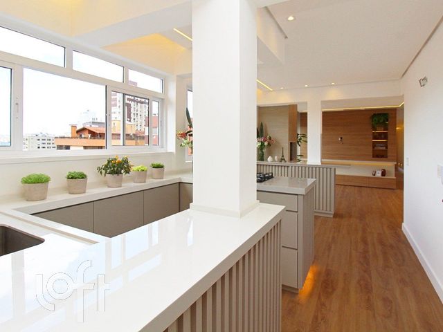 Apartamento com 99m², 3 dormitórios, 2 suítes, 1 vaga, Bela Vista em Porto Alegre