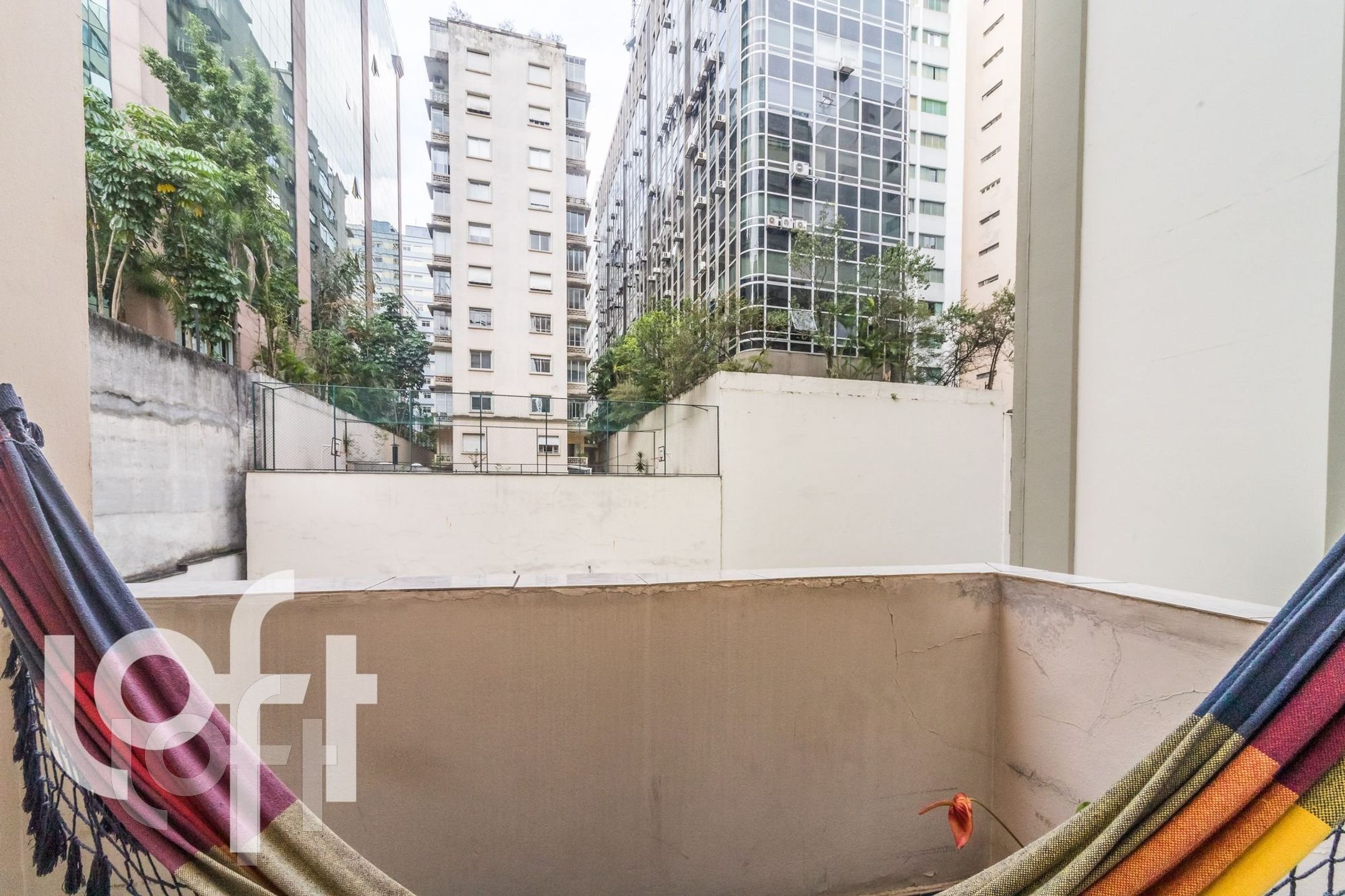 Apartamento à venda com 4 quartos, 300m² - Foto 9