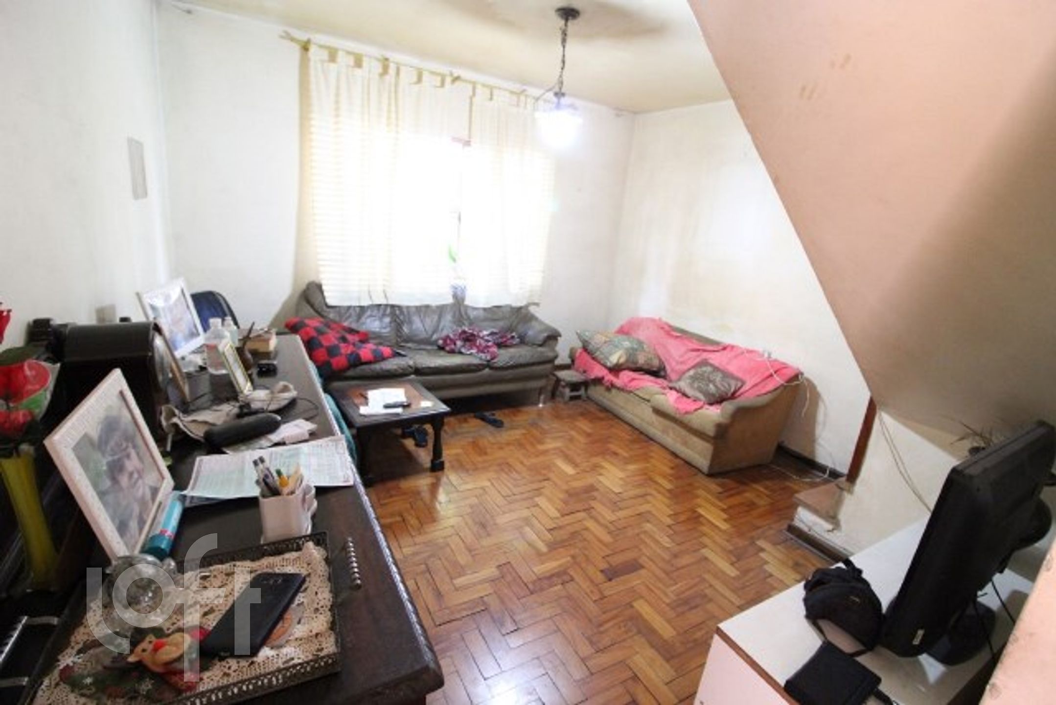 Casa à venda com 3 quartos, 90m² - Foto 2