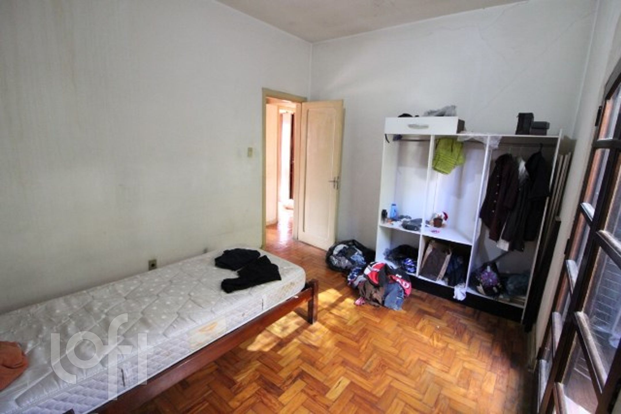 Casa à venda com 3 quartos, 90m² - Foto 25