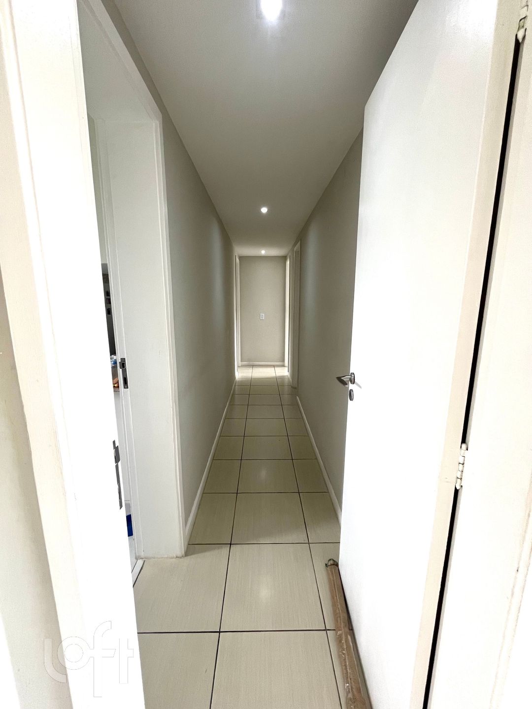 Apartamento à venda com 3 quartos, 92m² - Foto 6