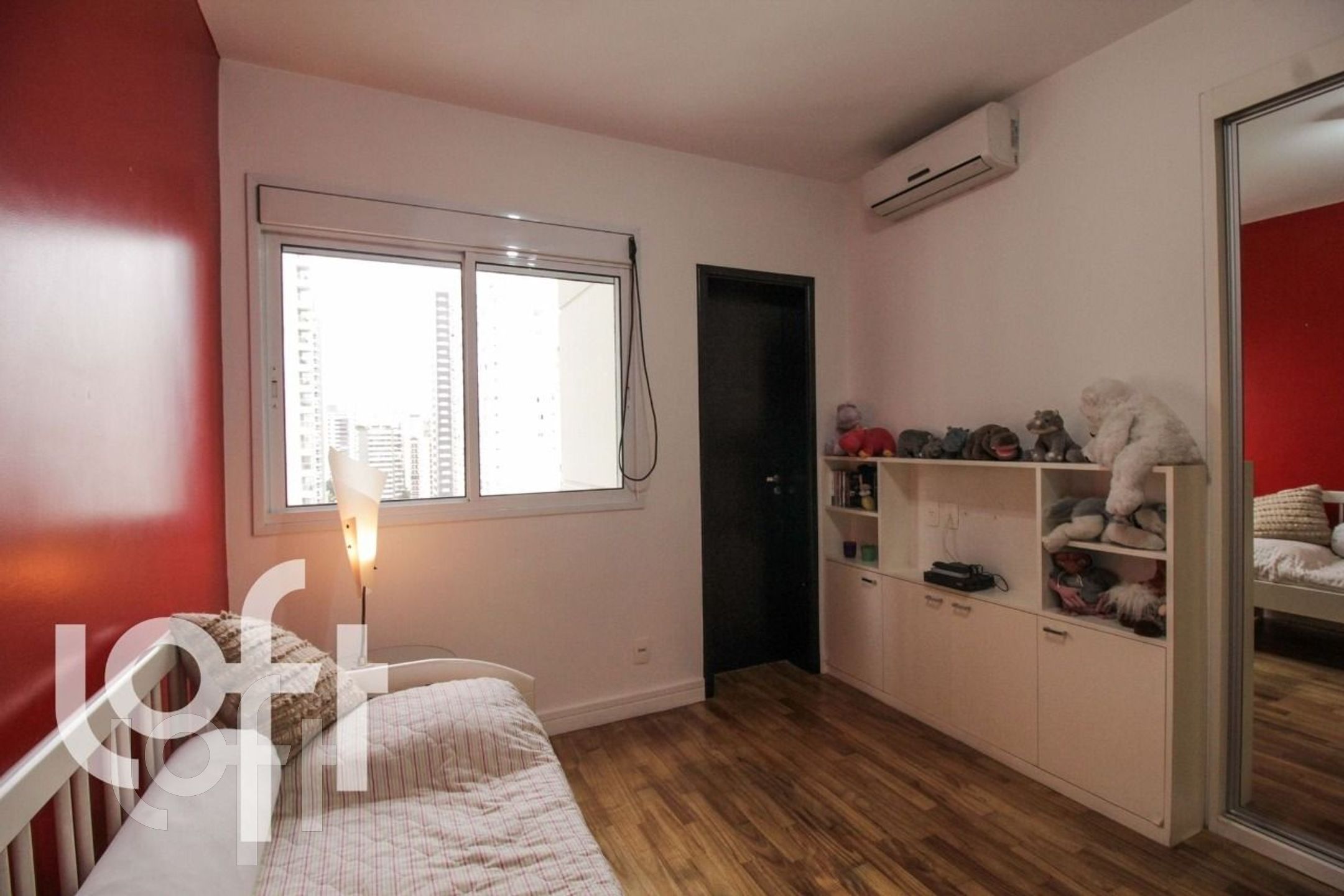 Apartamento à venda com 3 quartos, 222m² - Foto 14