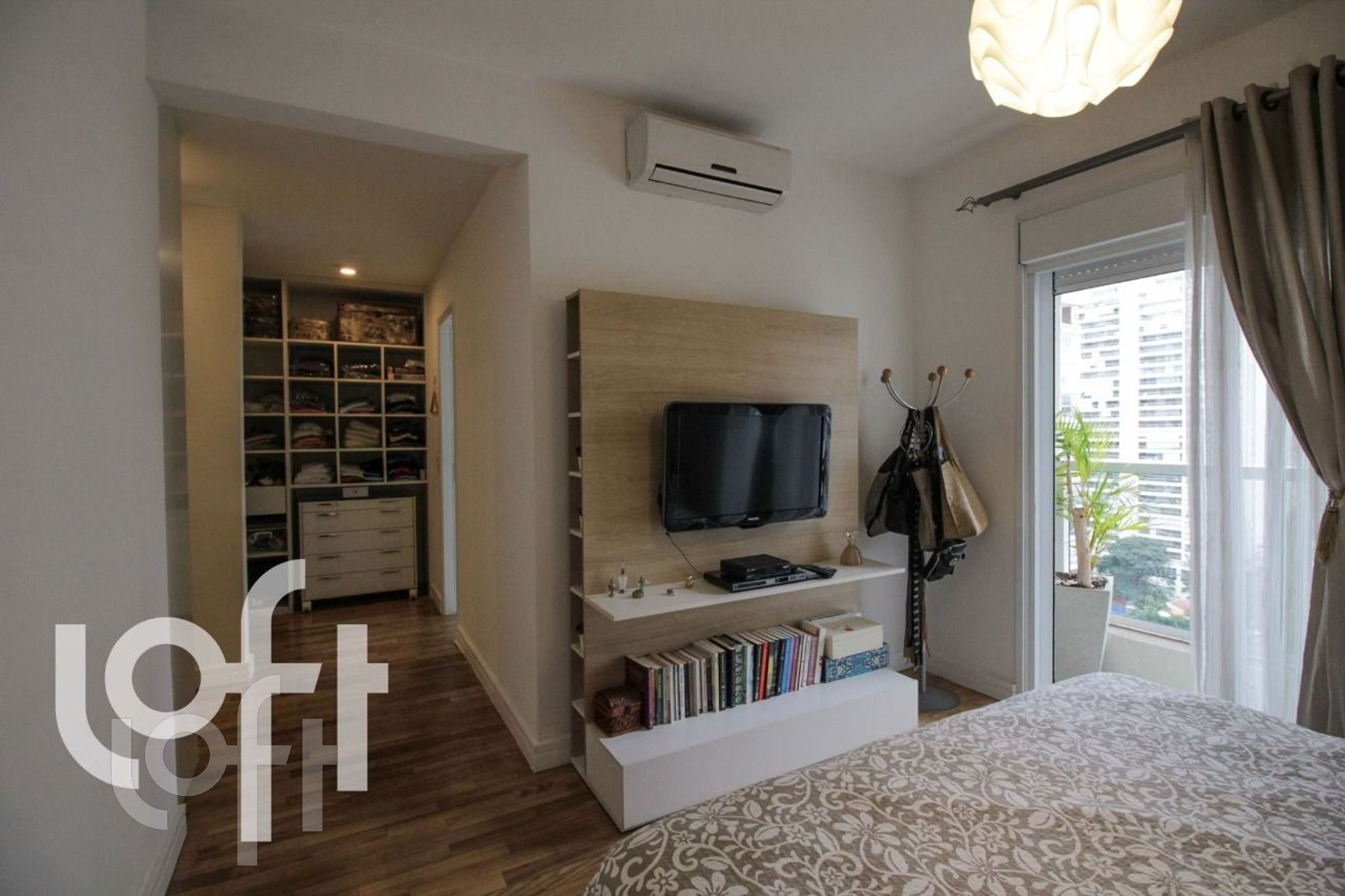 Apartamento à venda com 3 quartos, 222m² - Foto 10