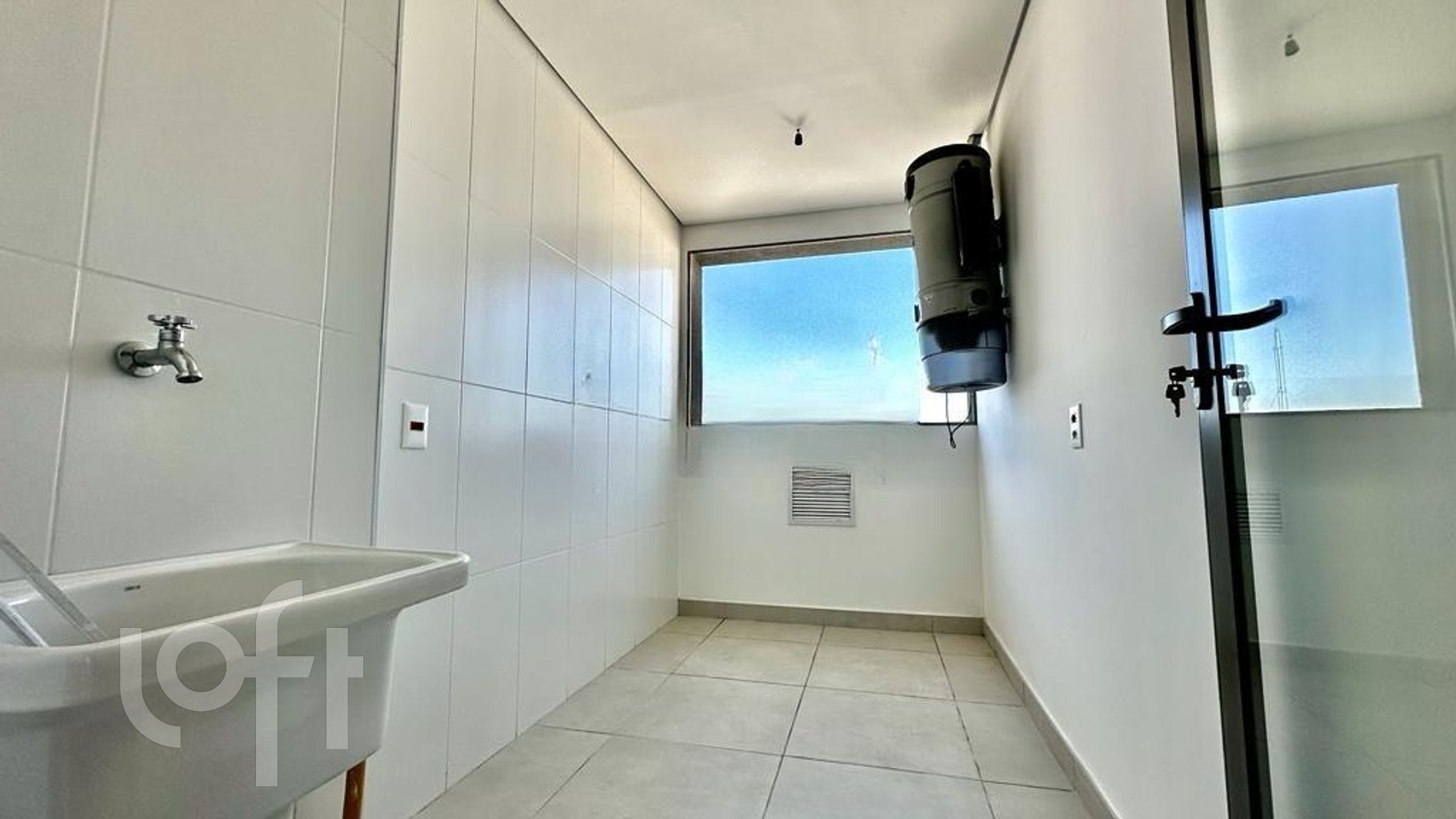 Apartamento à venda com 4 quartos, 345m² - Foto 17