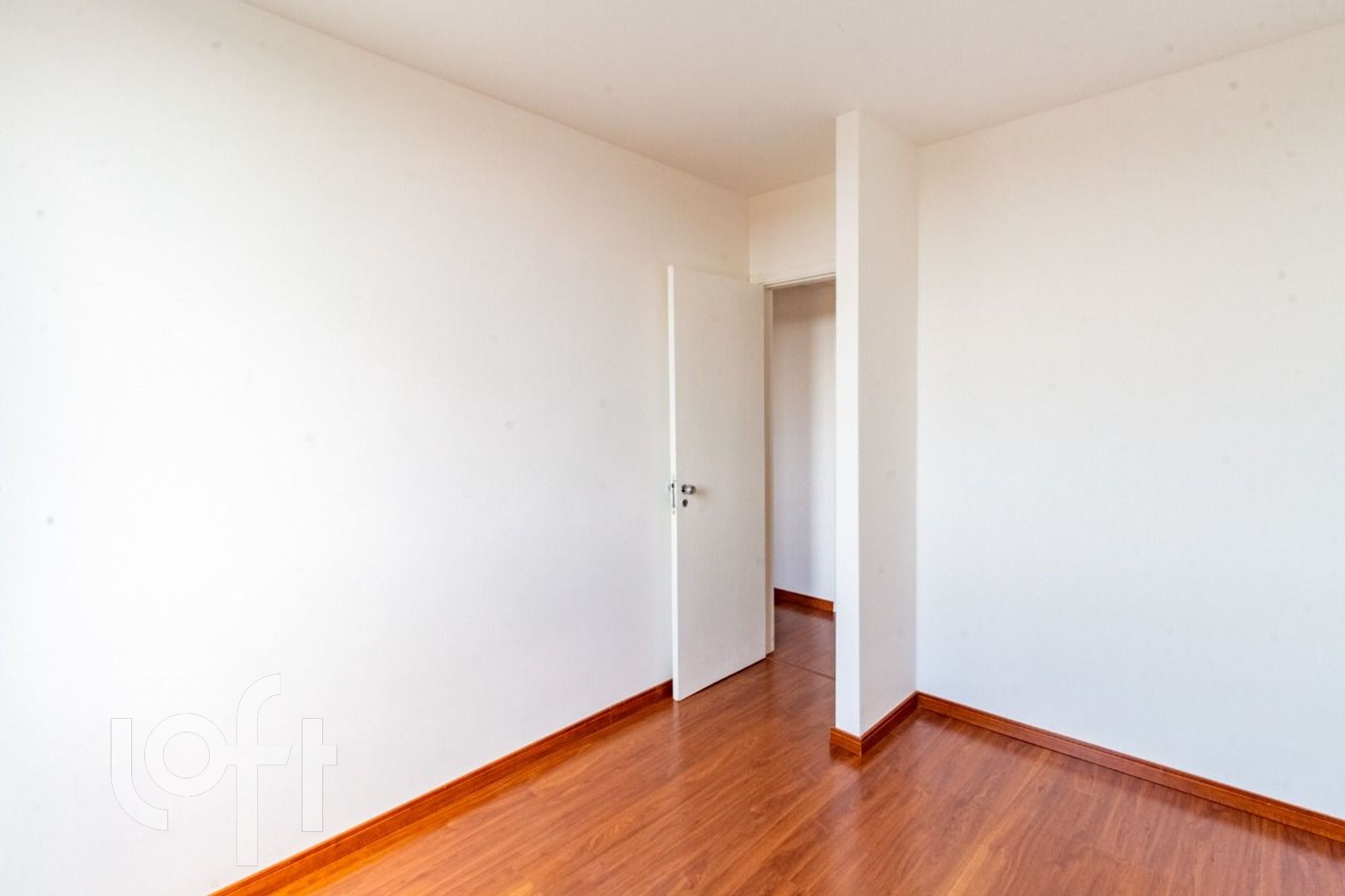 Apartamento à venda com 3 quartos, 75m² - Foto 10