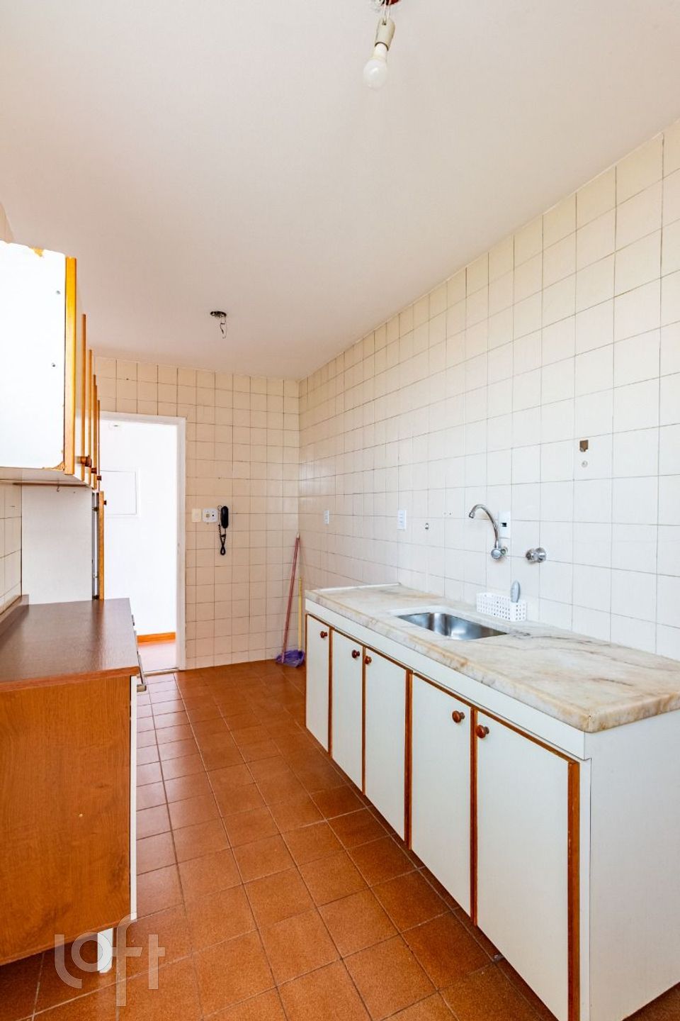 Apartamento à venda com 3 quartos, 75m² - Foto 6