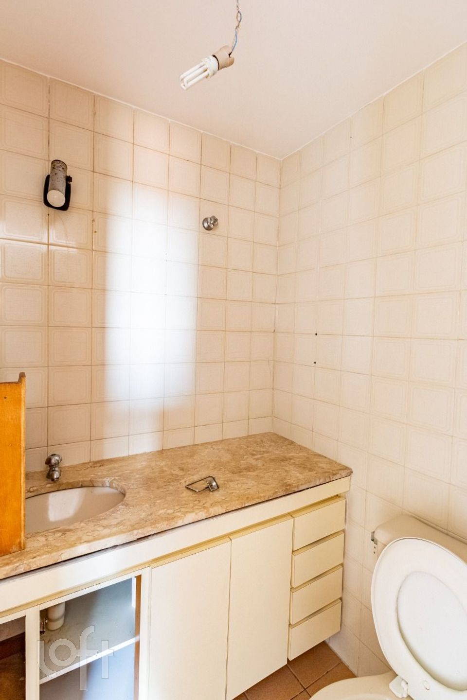 Apartamento à venda com 3 quartos, 75m² - Foto 19