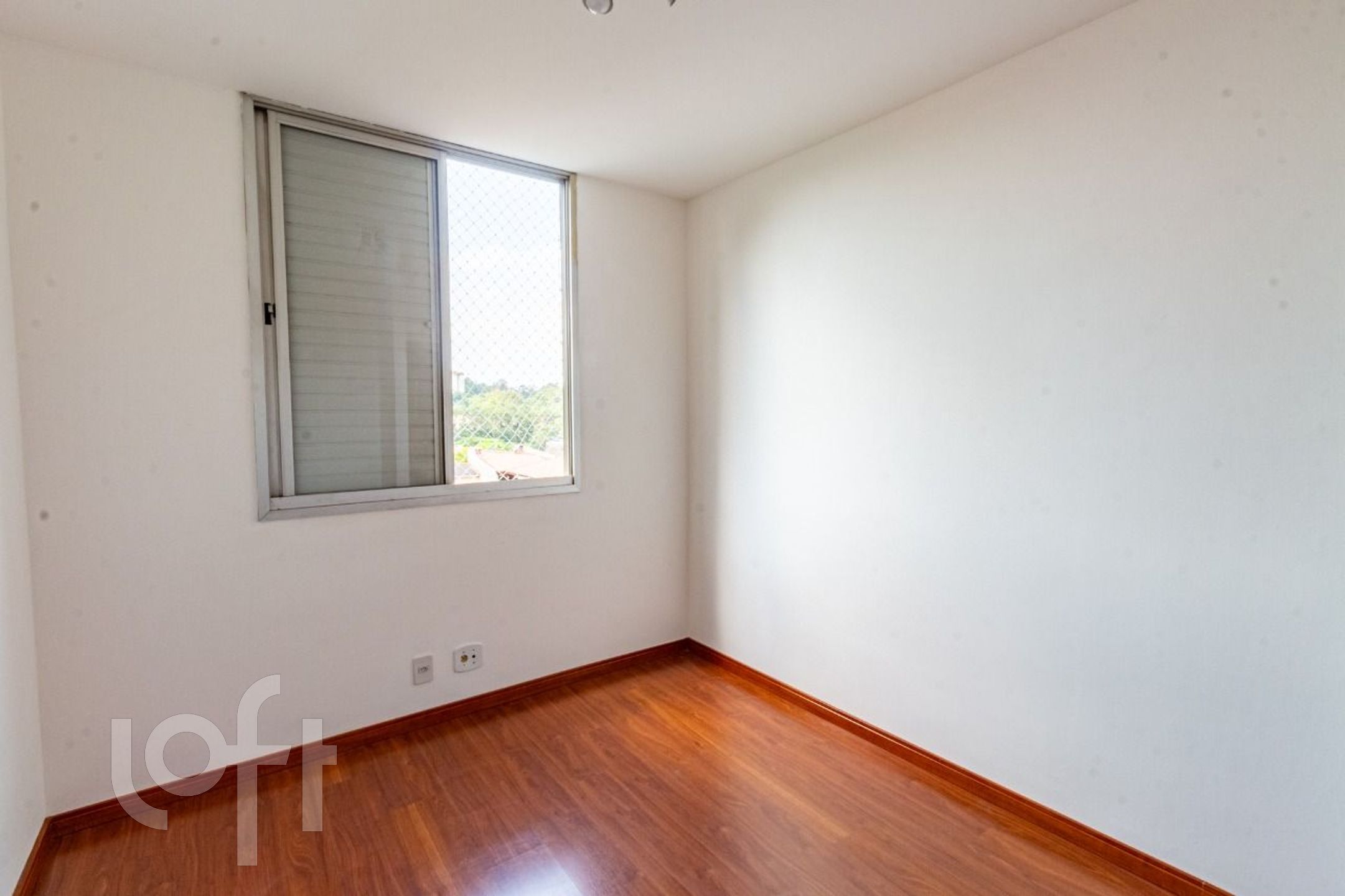 Apartamento à venda com 3 quartos, 75m² - Foto 9