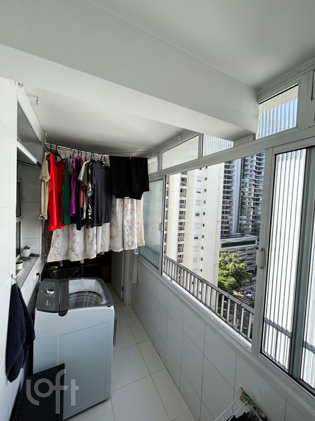 Apartamento à venda com 3 quartos, 170m² - Foto 7