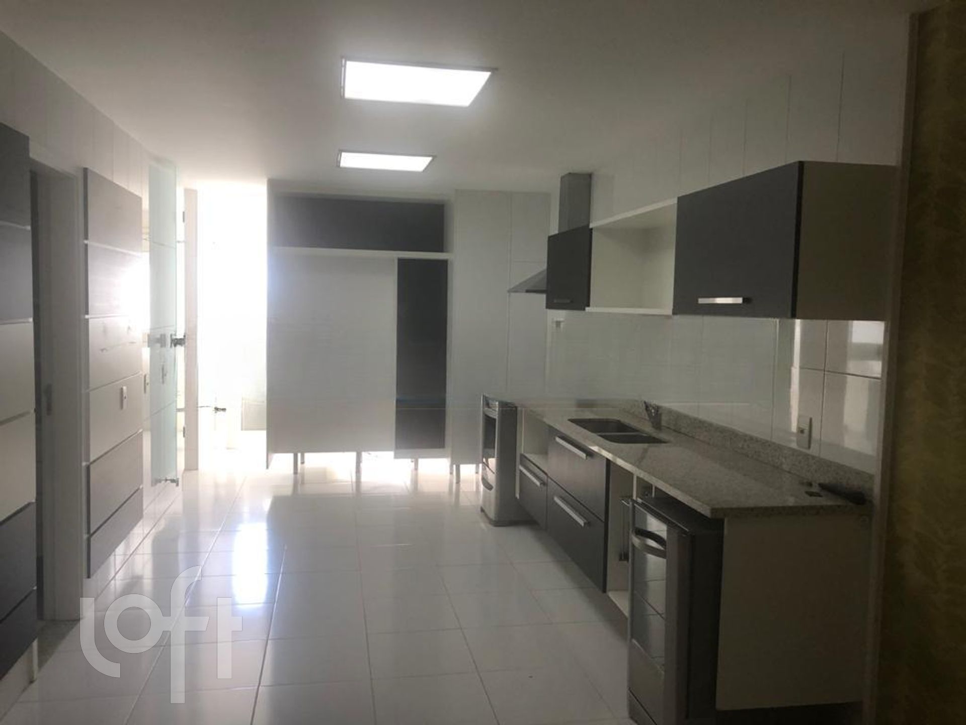 Apartamento à venda com 5 quartos, 435m² - Foto 24