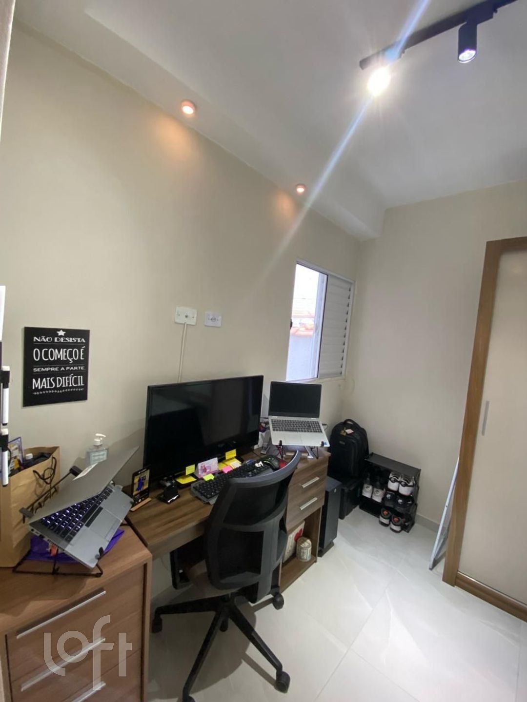 Apartamento à venda com 2 quartos, 37m² - Foto 10