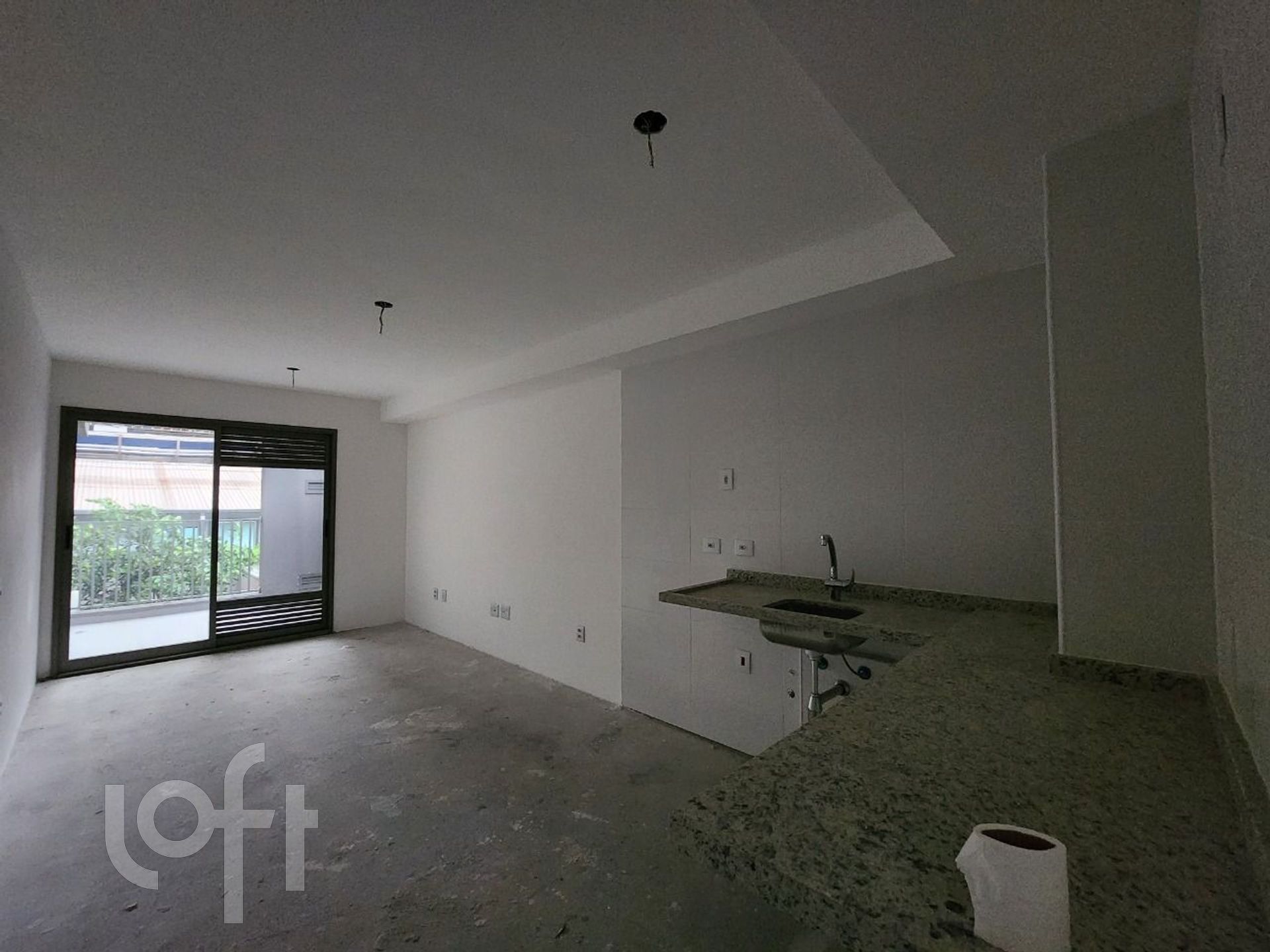 Apartamento à venda com 2 quartos, 100m² - Foto 1