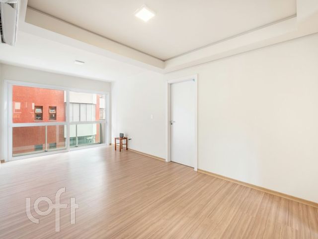 Apartamento com 78m², 2 dormitórios, 2 suítes, 3 vagas, Rio Branco em Porto Alegre