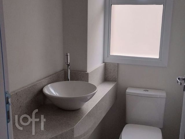 Apartamento com 78m², 2 dormitórios, 2 suítes, 3 vagas, Rio Branco em Porto Alegre