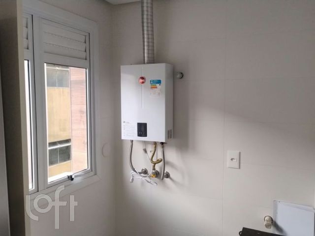 Apartamento com 78m², 2 dormitórios, 2 suítes, 3 vagas, Rio Branco em Porto Alegre