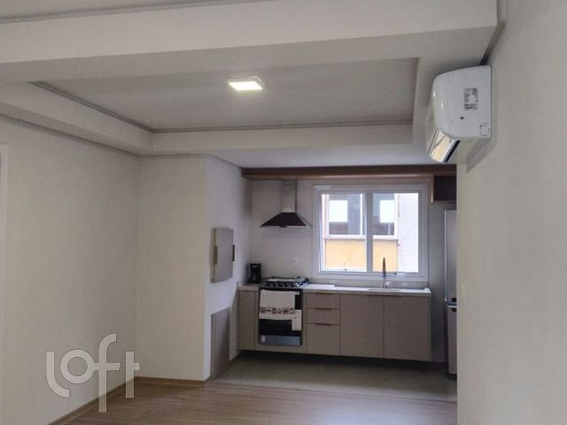 Apartamento com 78m², 2 dormitórios, 2 suítes, 3 vagas, Rio Branco em Porto Alegre