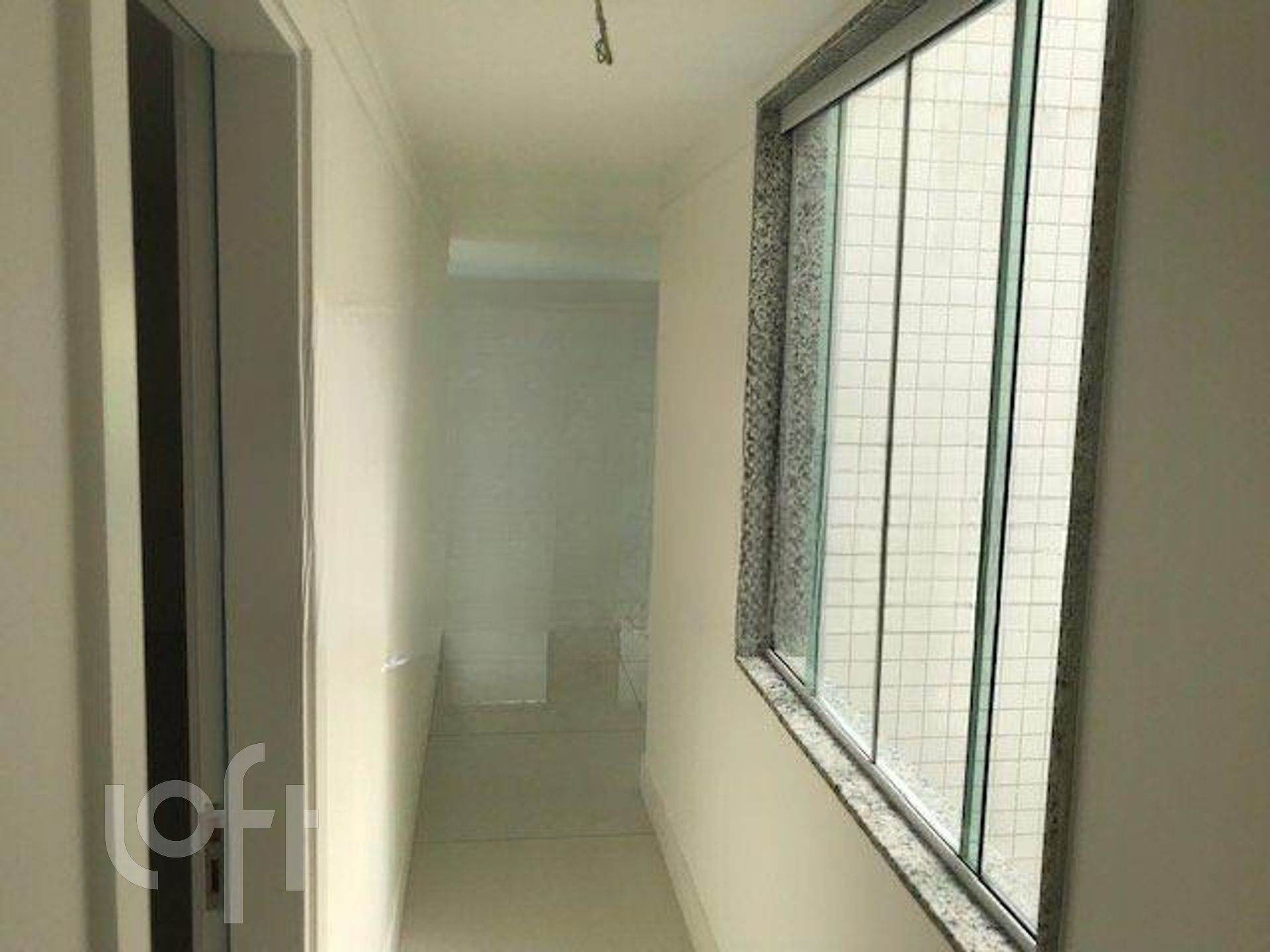 Apartamento à venda com 3 quartos, 180m² - Foto 8