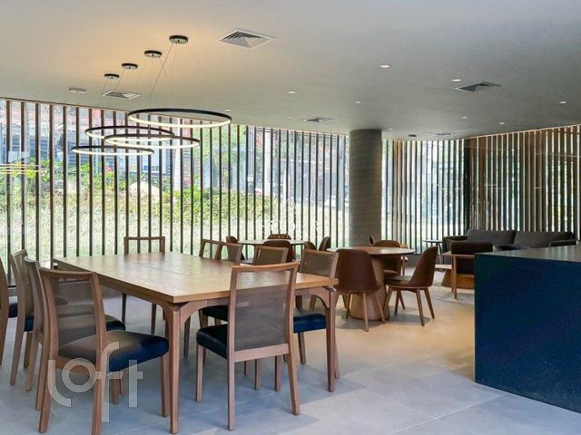 Apartamento com 171m², 3 dormitórios, 3 suítes, Petrópolis em Porto Alegre