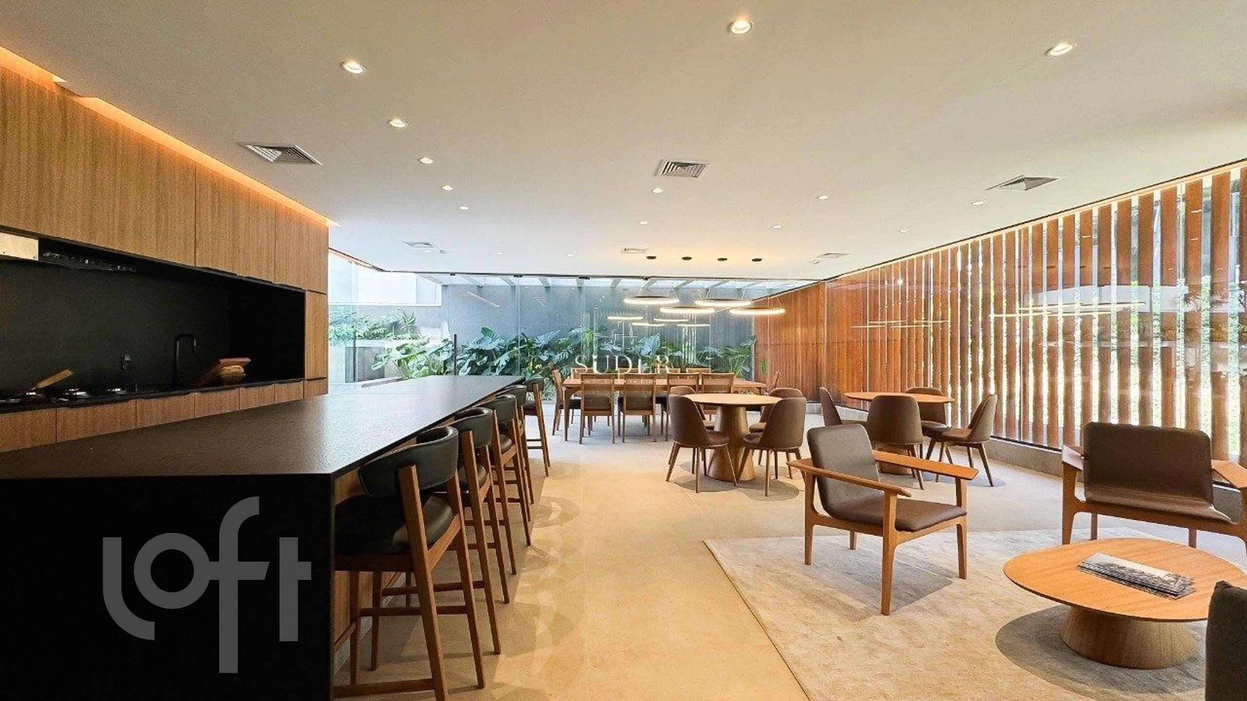 Apartamento com 171m², 3 dormitórios, 3 suítes, Petrópolis em Porto Alegre