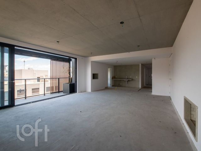 Apartamento com 171m², 3 dormitórios, 3 suítes, 3 vagas, Petrópolis em Porto Alegre