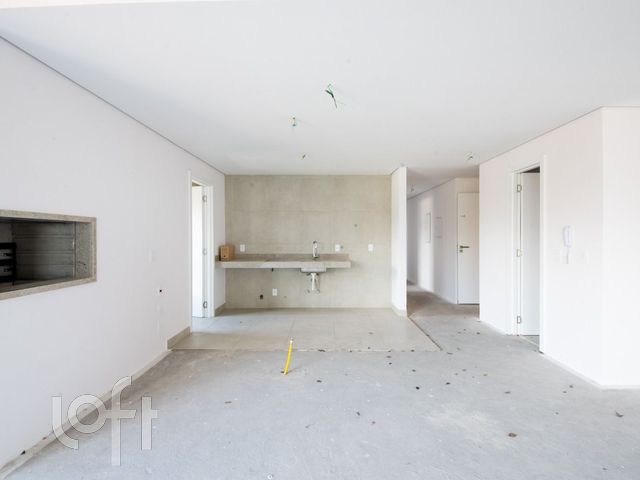 Apartamento com 171m², 3 dormitórios, 3 suítes, 3 vagas, Petrópolis em Porto Alegre