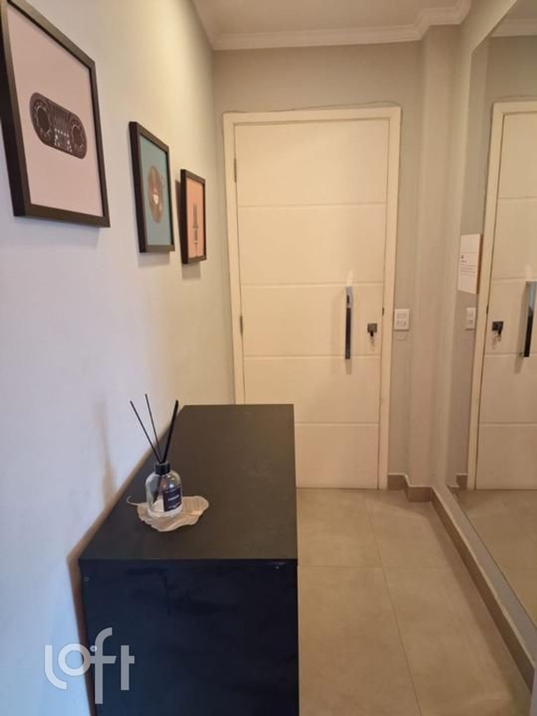 Apartamento à venda com 1 quarto, 45m² - Foto 2