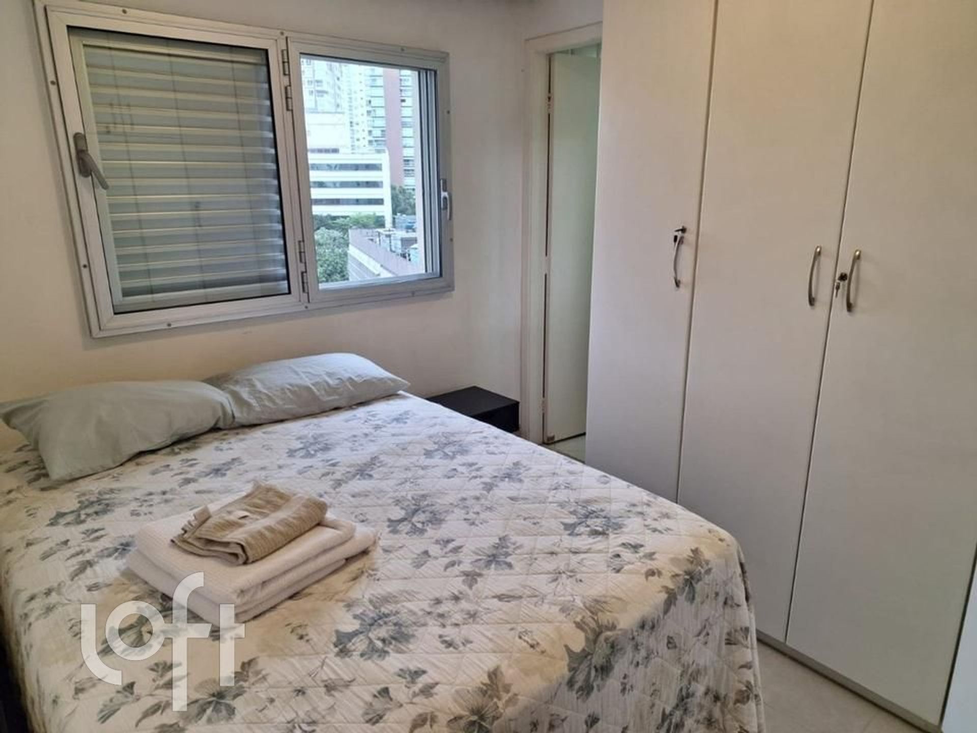 Apartamento à venda com 1 quarto, 45m² - Foto 14