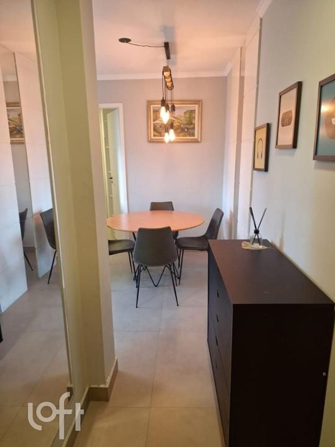 Apartamento à venda com 1 quarto, 45m² - Foto 1