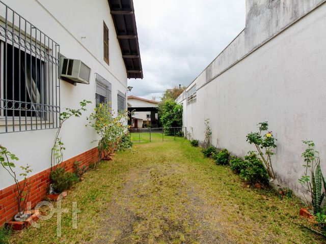Casa com 499m², 3 dormitórios, Cristo Redentor em Porto Alegre