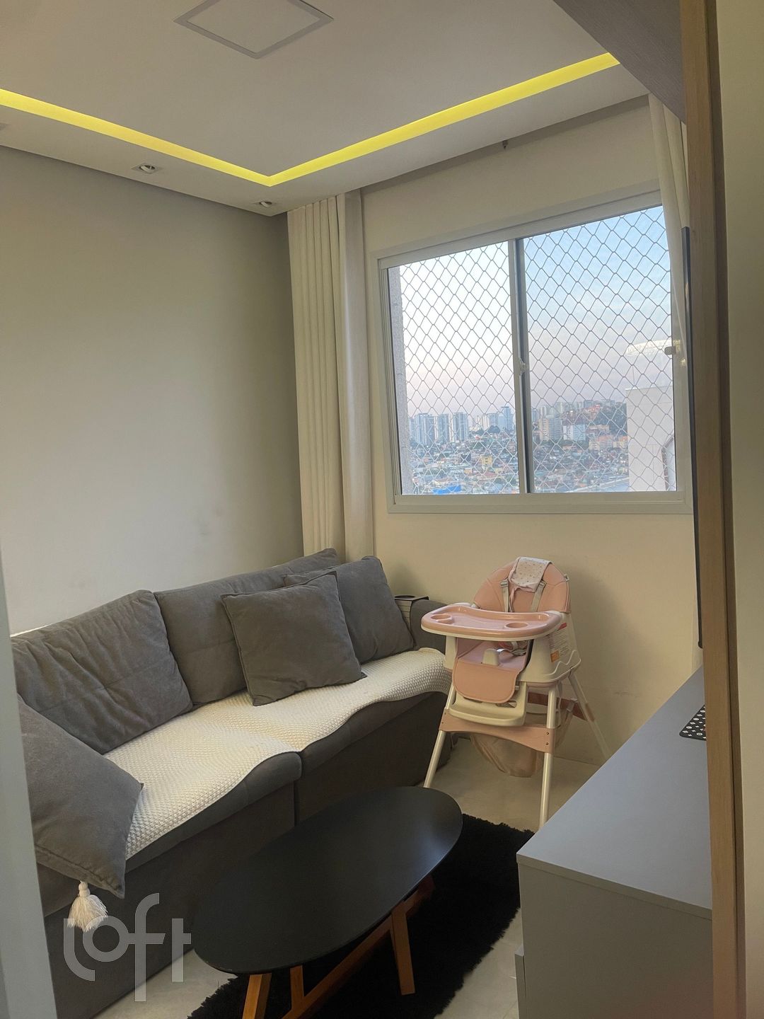 Apartamento à venda com 2 quartos, 42m² - Foto 2